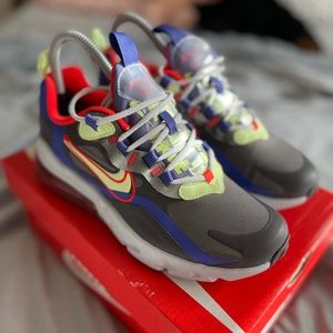 Nike Air Max 270 React